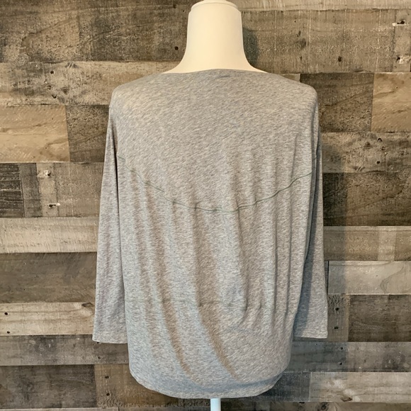 Lululemon Heathered Gray Long Sleeve Top - Picture 2 of 16